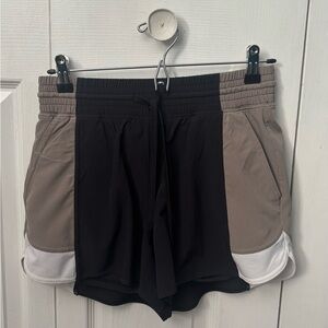 Abercrombie YPB Lined Women's Colorblock Running
Shorts Sz Small